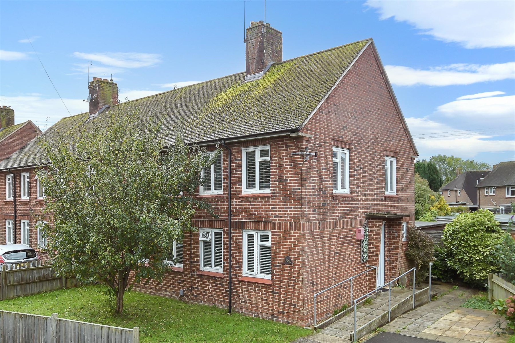 Estate Agents in Crawley | Cubitt & West