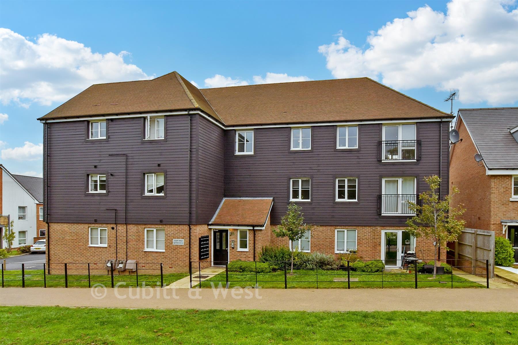 Estate Agents In Horsham West Sussex