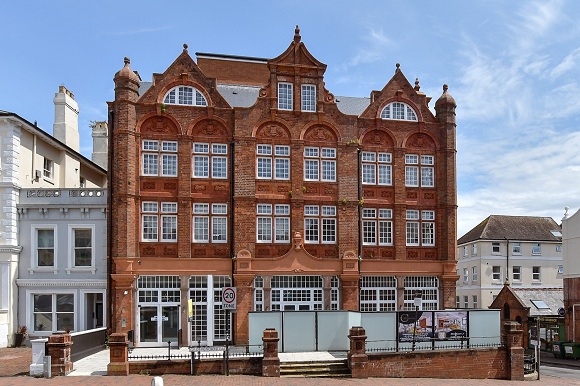 The Carriage House, Royal Tunbridge Wells, Kent - Wards of Kent