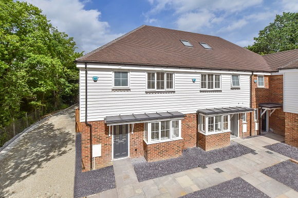 Dynamo Close, Headcorn, Kent - Wards of Kent