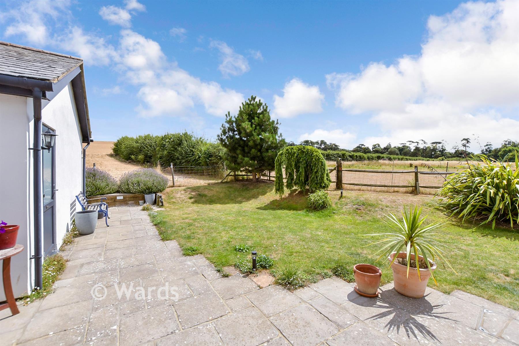 Rear Garden - The Green, Eythorne, Dover, Kent - Wards of Kent