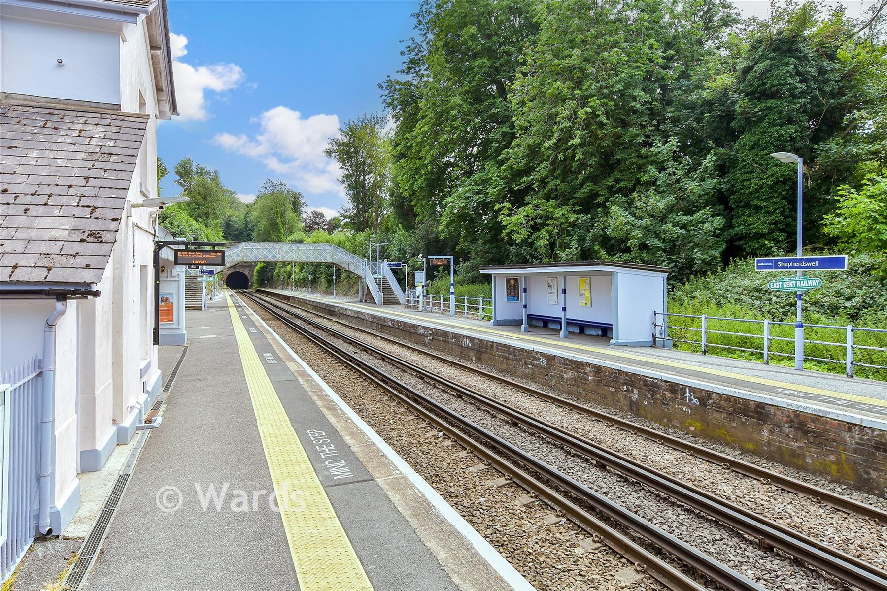 Surrounding Area - Palm Tree Close, Eythorne, Dover, Kent - Wards of Kent