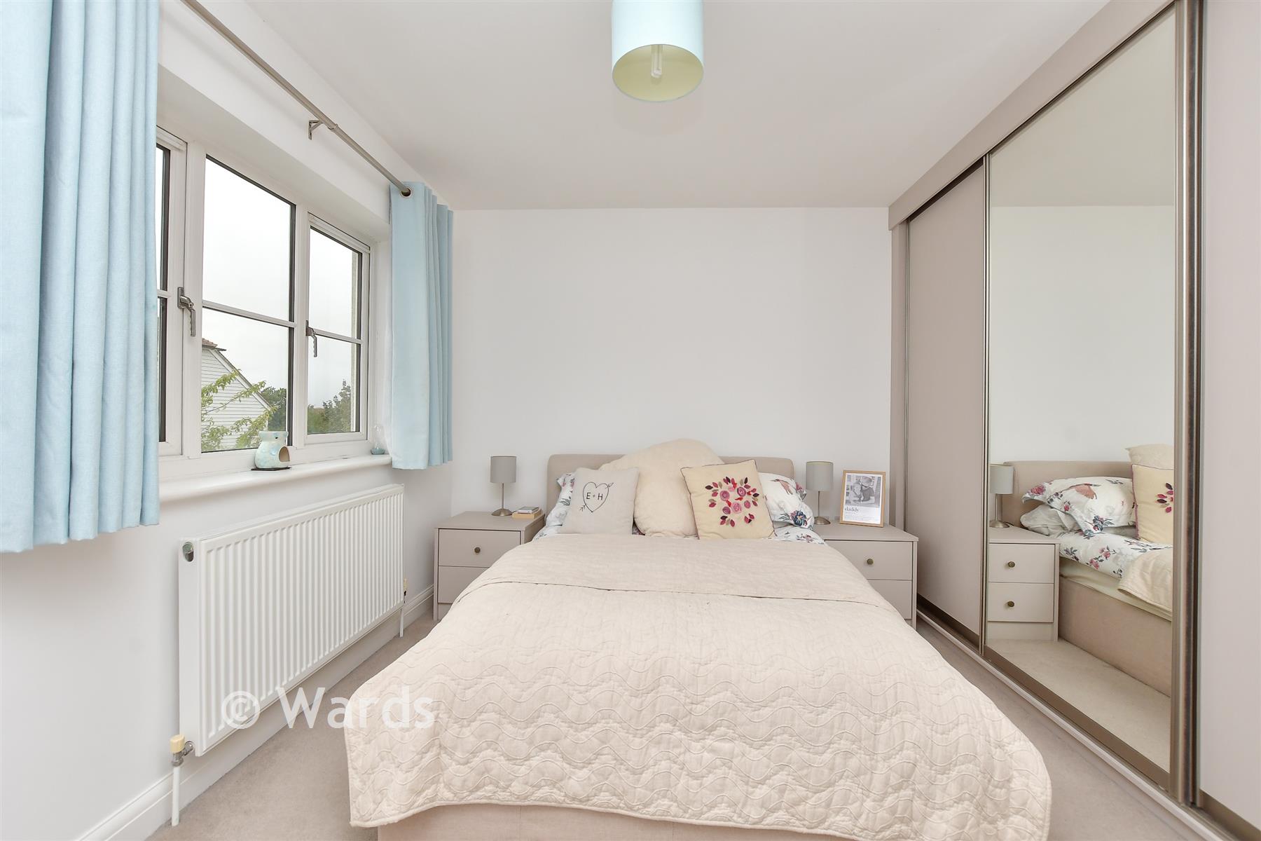 Bedroom 1 - Longview Close, Boughton-Under-Blean, Faversham, Kent - Wards of Kent