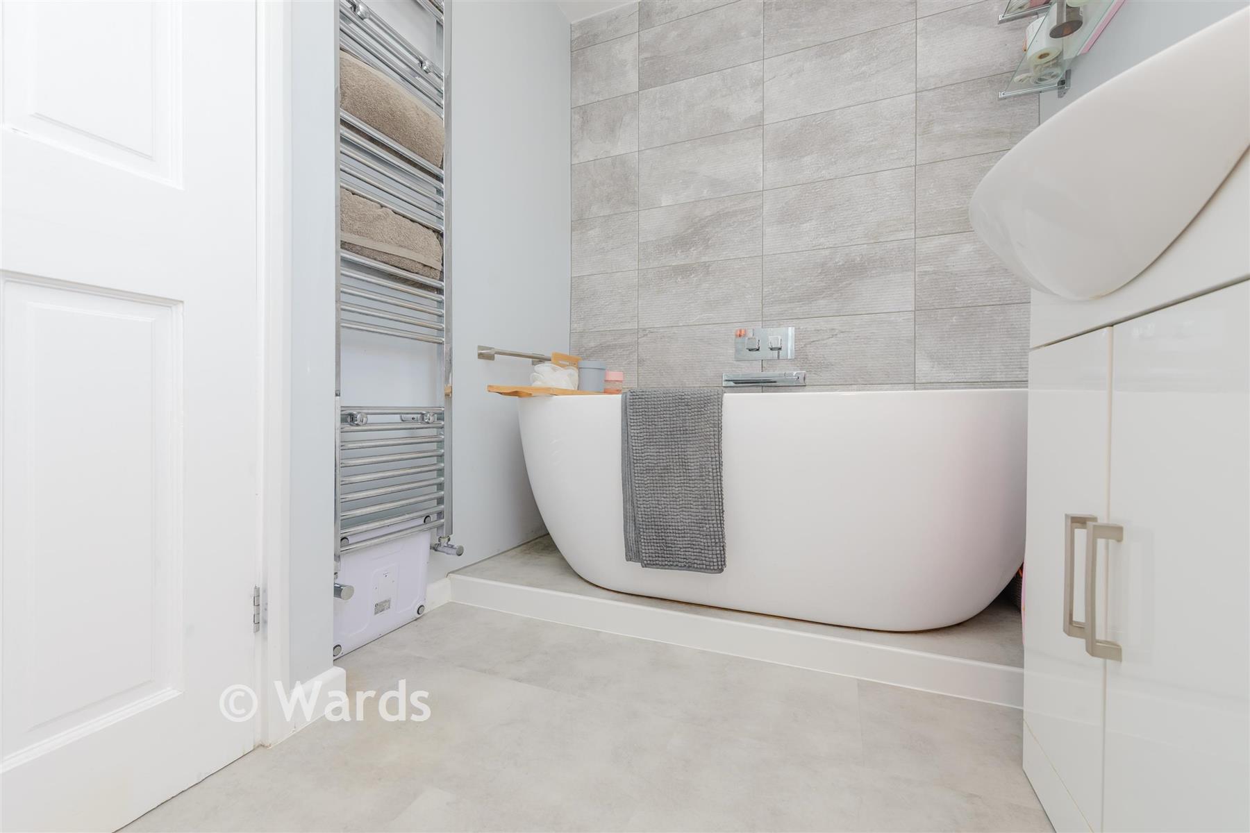 Bathroom - The Coppice, Vigo Village, Meopham, Kent - Wards of Kent