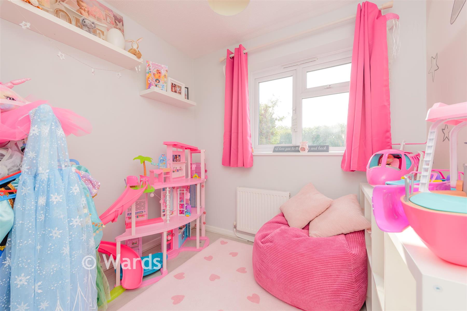 Bedroom 3 - The Coppice, Vigo Village, Meopham, Kent - Wards of Kent