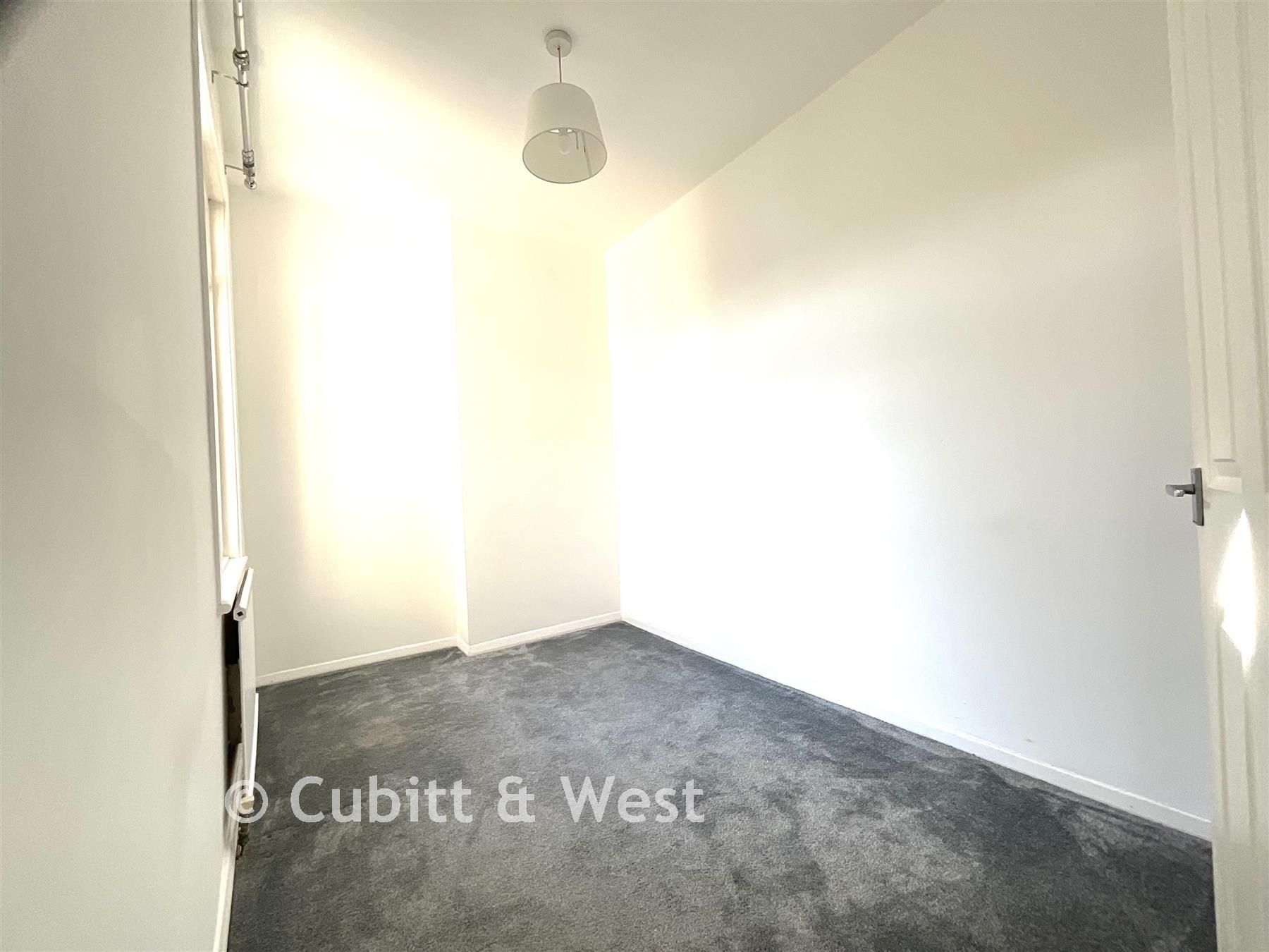 Bedroom 3 - Yorke Road, Reigate, Surrey - Wards of Kent