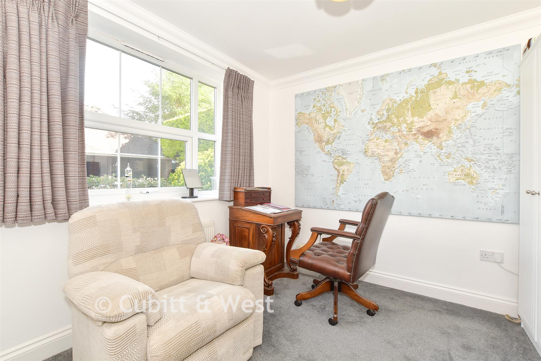 Bedroom 2 - Sea Lane, East Preston, West Sussex - Wards of Kent
