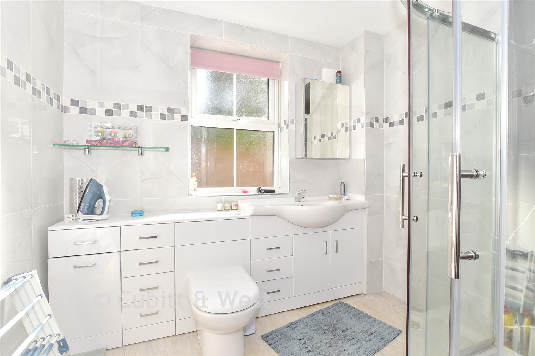 Shower Room - Sea Lane, East Preston, West Sussex - Wards of Kent