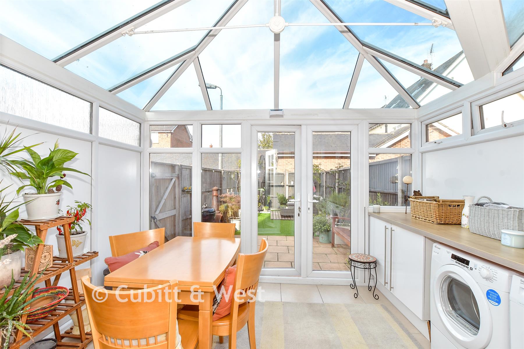 Conservatory - Hatchmore Road, Denmead, Waterlooville, Hampshire - Wards of Kent