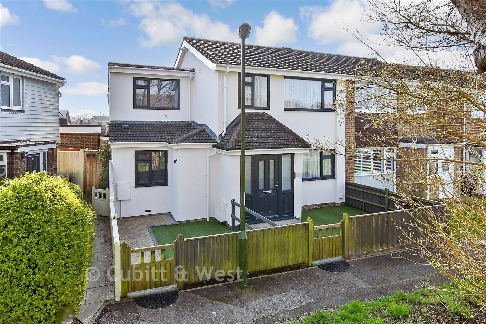Saffron Close