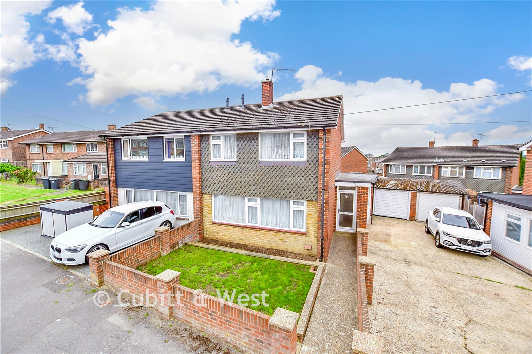 Oakshott Drive