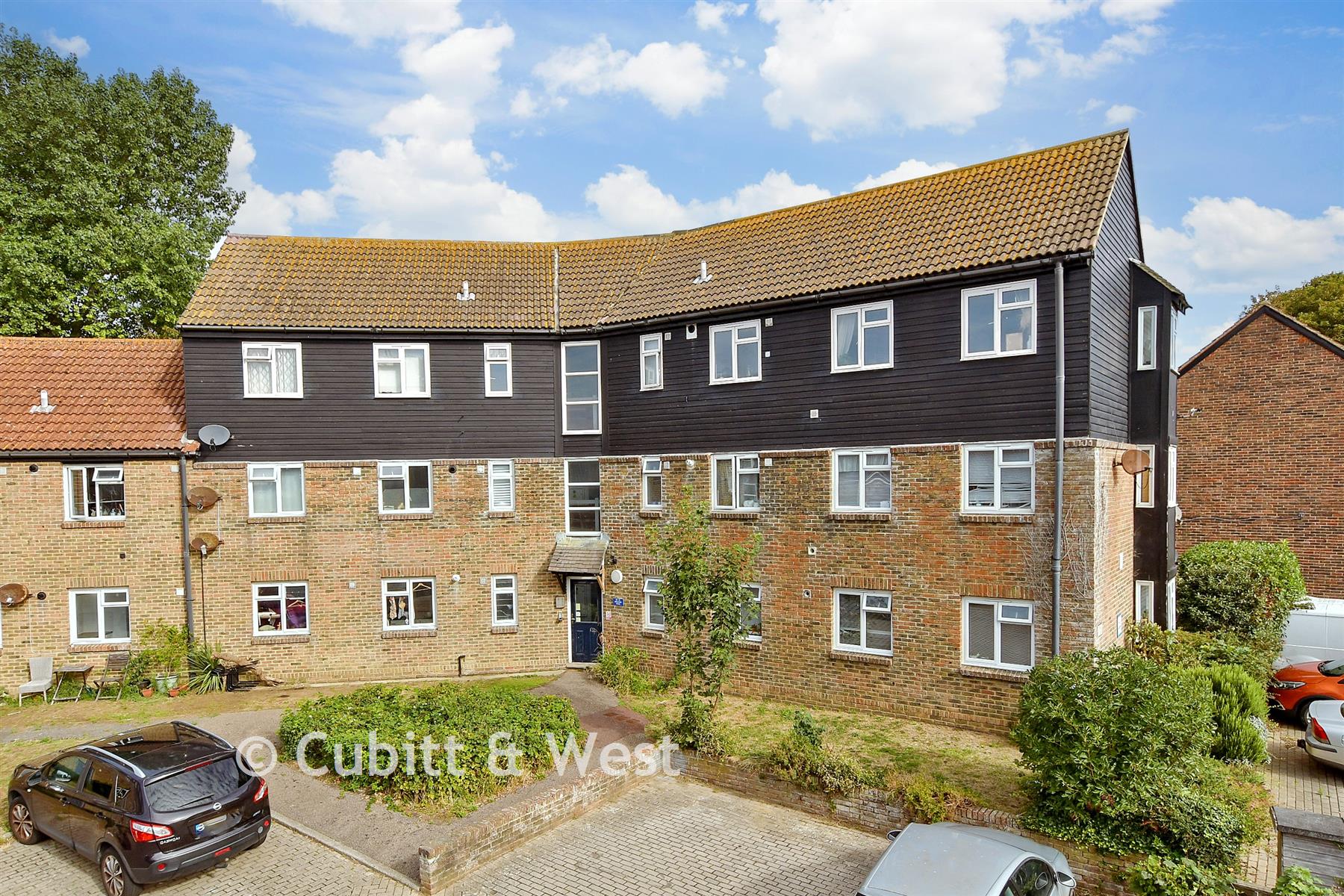 Trafalgar Close