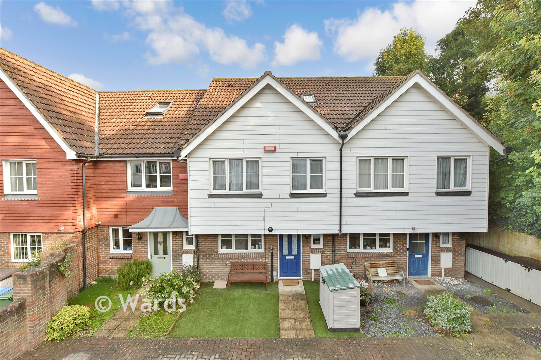 Finch Close
