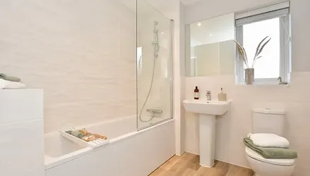 Avisford Grange, Yapton, Arundel, West Sussex - Wards of Kent