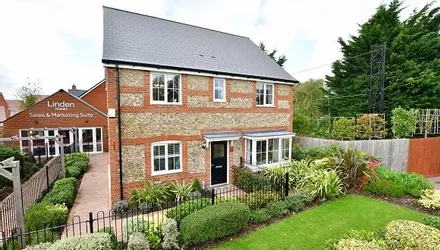Avisford Grange, Yapton, Arundel, West Sussex - Wards of Kent