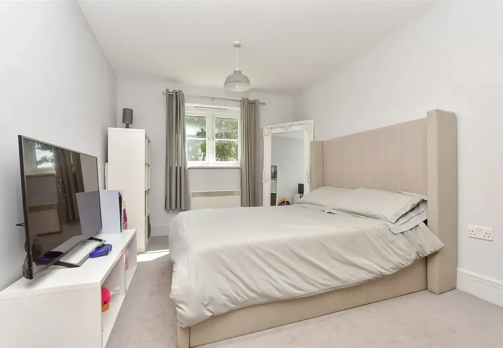 Bedroom 2 - Lind Road, Sutton, Surrey - Wards of Kent