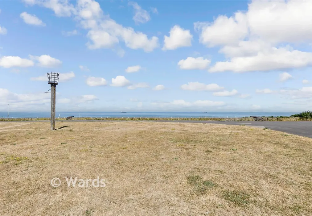 Surrounding Area - Fort Crescent, Margate, Kent - Wards of Kent