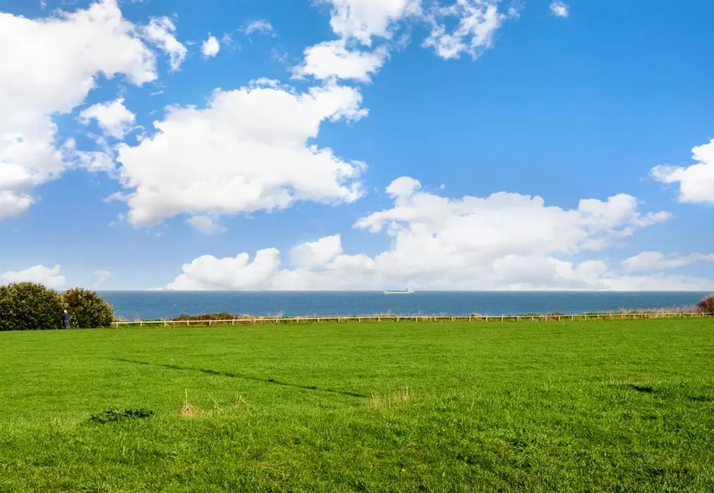 Surrounding Area - Lonsdale Avenue, Margate, Kent - Wards of Kent