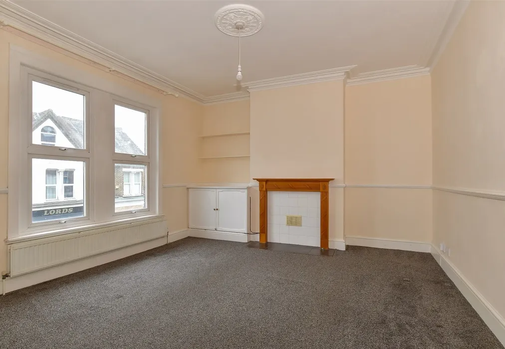 Lounge - Canterbury Street, Gillingham, Kent - Wards of Kent