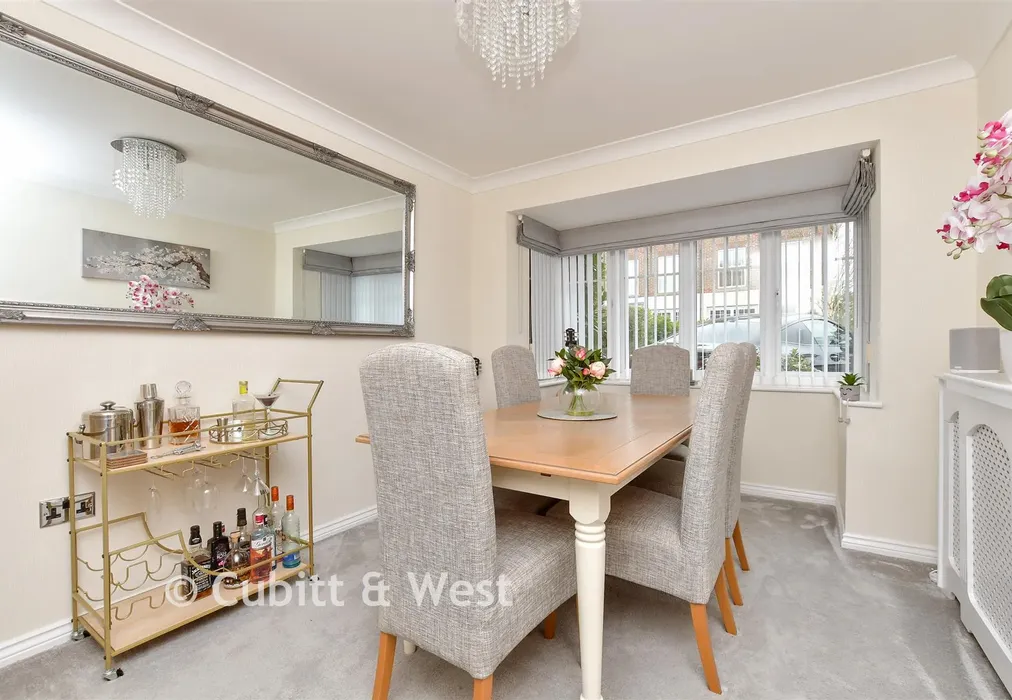 Sitting Room - Greenacres, Lower Kingswood, Tadworth, Surrey - Wards of Kent