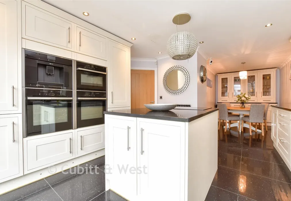 Kitchen / Diner - Greenacres, Lower Kingswood, Tadworth, Surrey - Wards of Kent