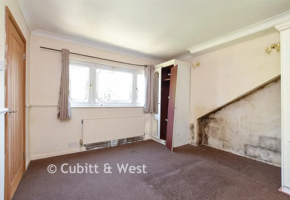 Bedroom 1 - Limpsfield Road, Warlingham, Surrey - Wards of Kent