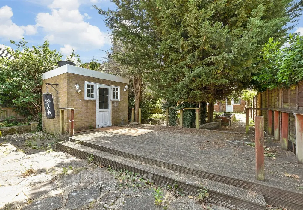 Rear Garden - Limpsfield Road, Warlingham, Surrey - Wards of Kent