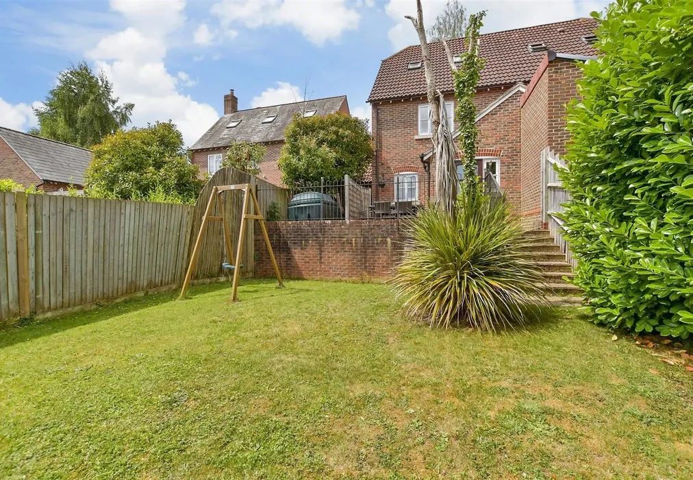 Rear Garden - Willetts Way, Loxwood, West Sussex - Wards of Kent