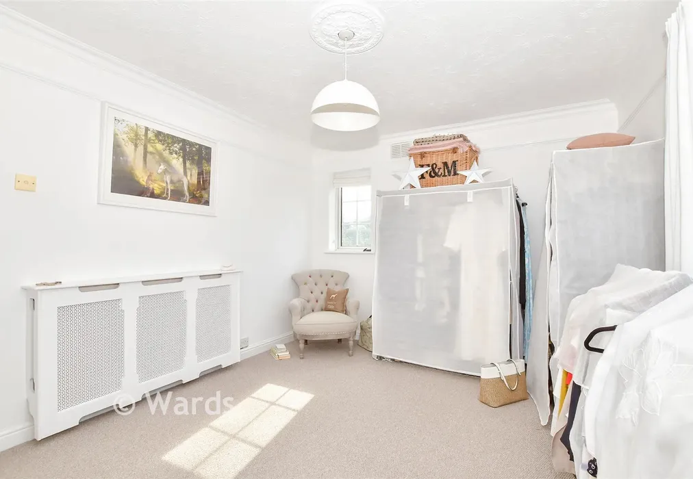 Bedroom 2 - Linkway, Ditton, Aylesford, Kent - Wards of Kent