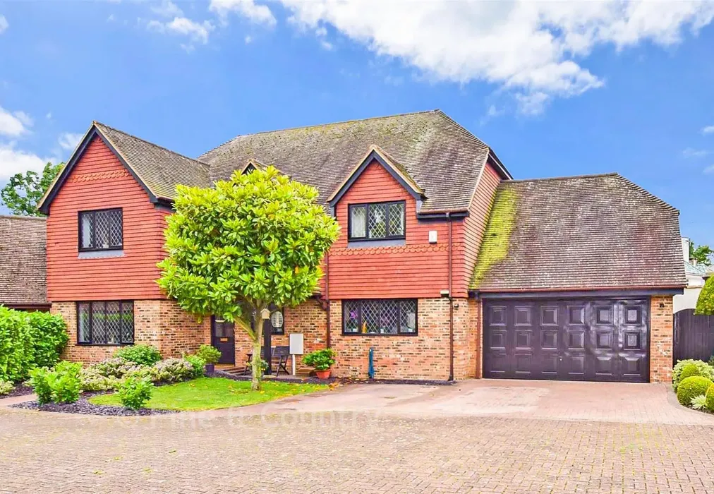 Front - Worcester Grove, Broadstairs, Kent - Wards of Kent