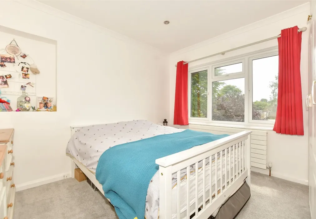 Bedroom 3 - Belcaire Close, Lympne, Kent - Wards of Kent