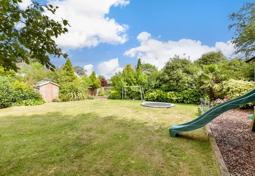 Rear Garden - Belcaire Close, Lympne, Kent - Wards of Kent