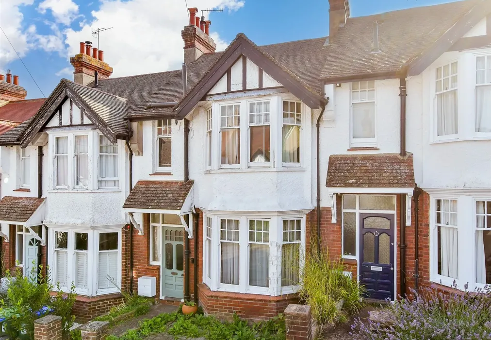 Front - Cleve Terrace, Lewes, East Sussex - Wards of Kent
