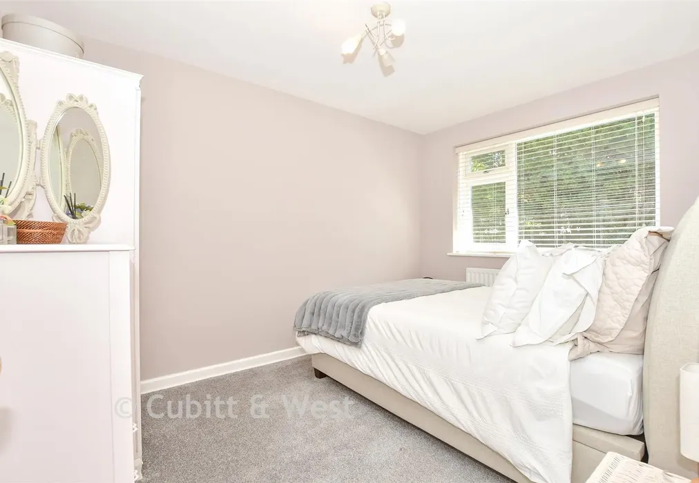 Bedroom 2 - Croydon Road, Caterham, Surrey - Wards of Kent