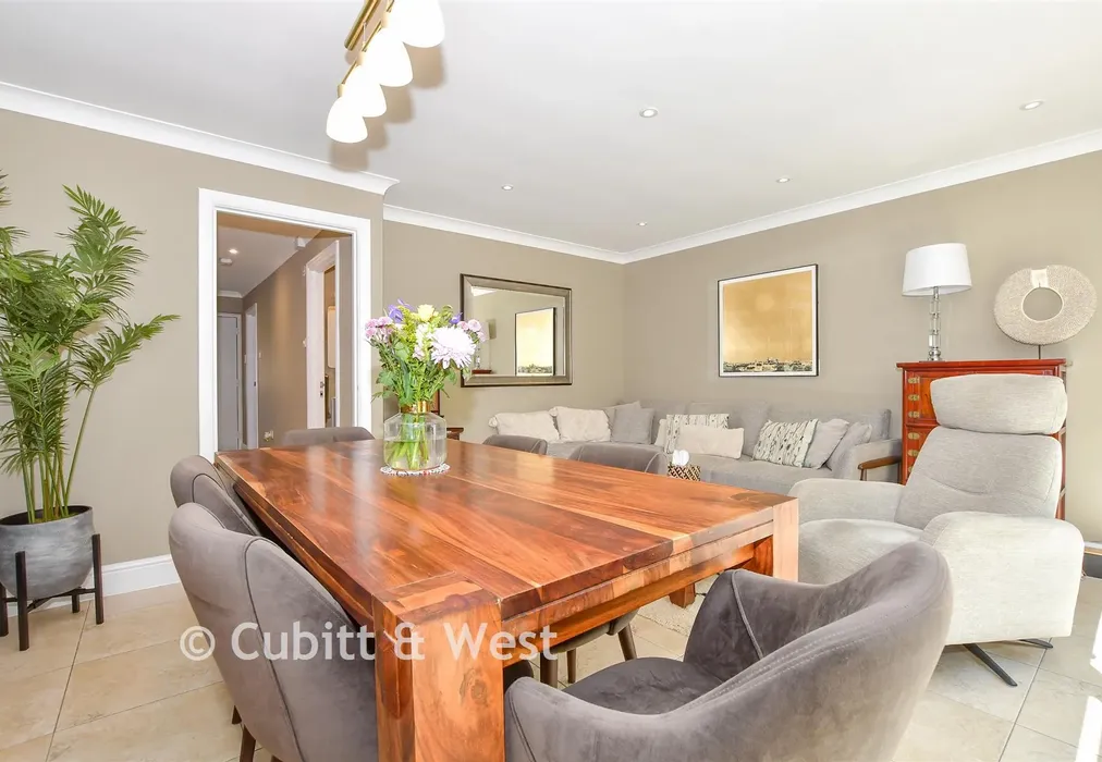 Lounge/Diner - Croydon Road, Caterham, Surrey - Wards of Kent