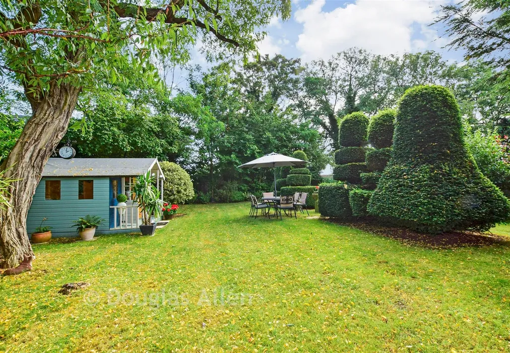 Rear Garden - Monkhams Hall, Waltham Abbey, Essex - Wards of Kent
