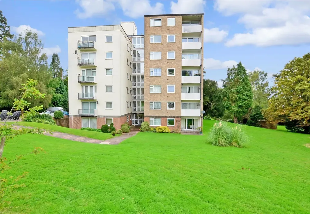 External (Brochure) - Ferndale Close, Tunbridge Wells, Kent - Wards of Kent