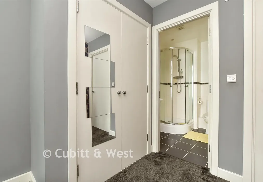 En-Suite Shower Room - Tupwood Lane, Caterham, Surrey - Wards of Kent