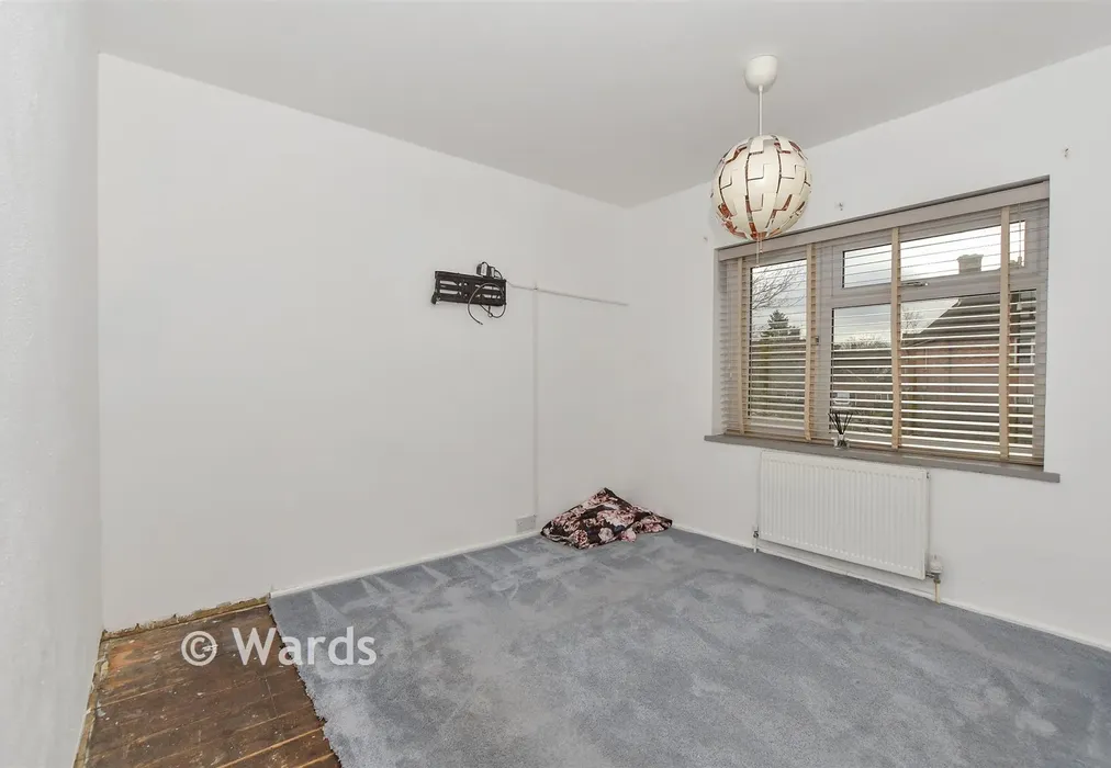 Bedroom 2 - Chulkhurst, Biddenden, Kent - Wards of Kent