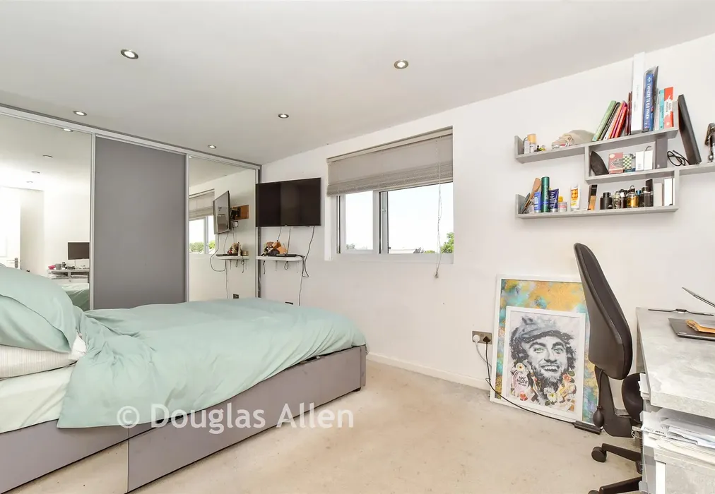 Bedroom 2 B - Blythswood Road, Seven KIngs, Essex - Wards of Kent