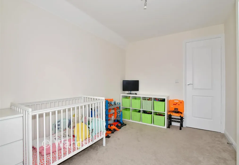 Lounge - Lovell Close, Herne Bay, Kent - Wards of Kent