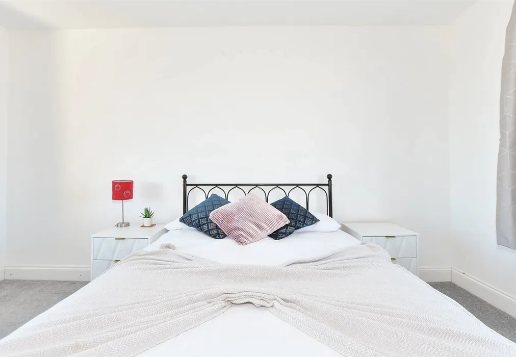 Internal Lifestyle Photograph - Dymchurch Road, St. Marys Bay, Kent - Wards of Kent