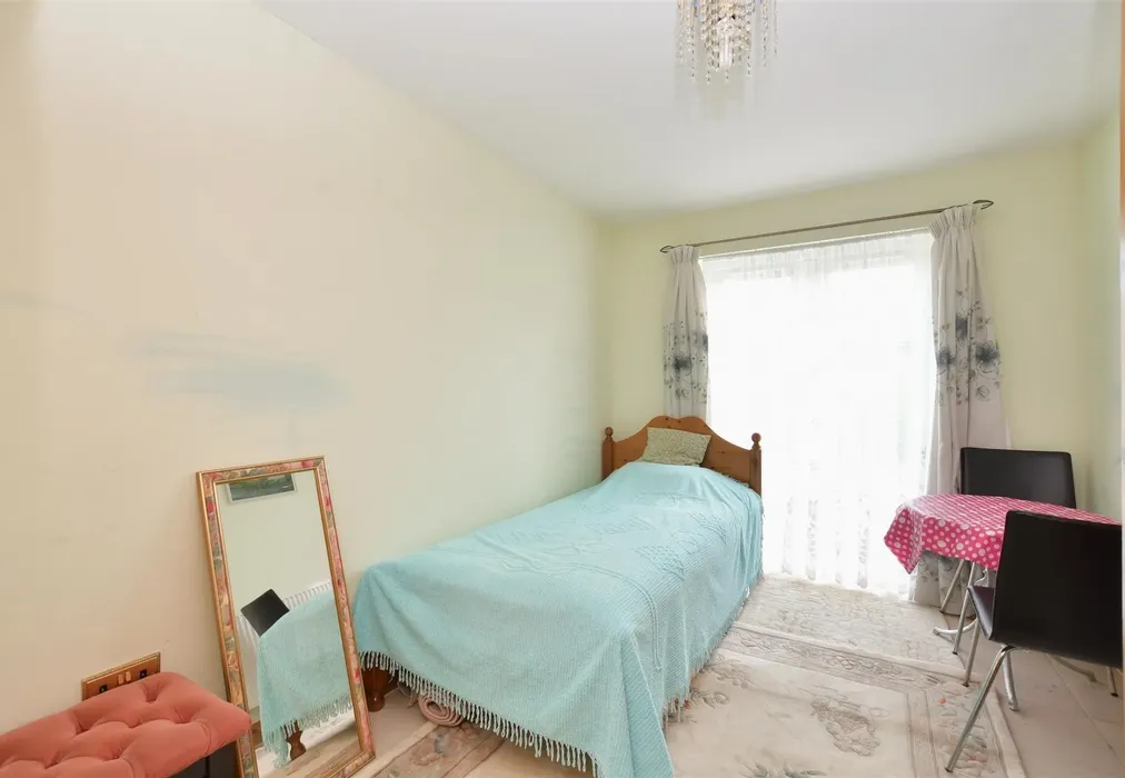 Bedroom 2 - Lawrence Avenue, Rustington, West Sussex - Wards of Kent