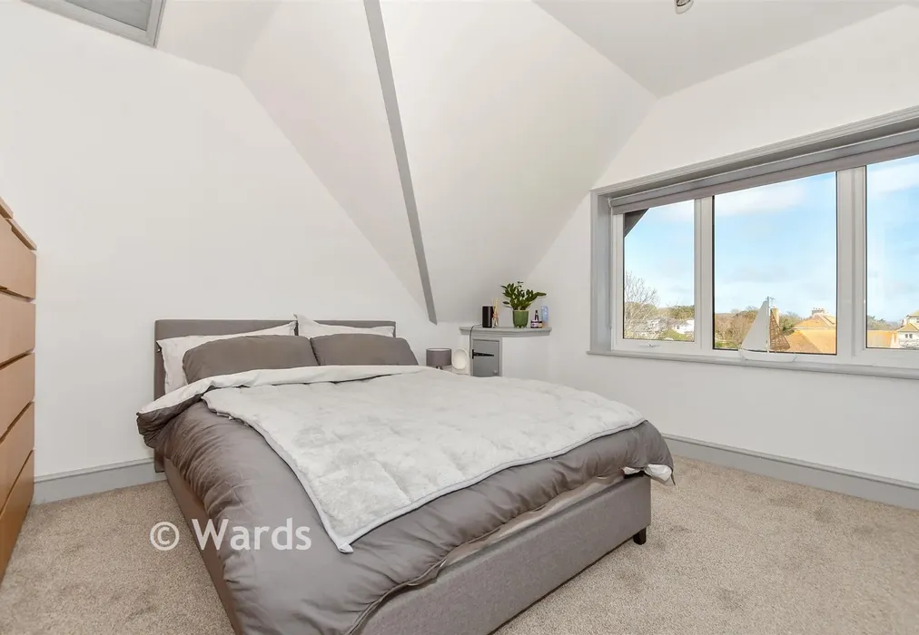 Bedroom - North Foreland Estate, Broadstairs, Kent - Wards of Kent