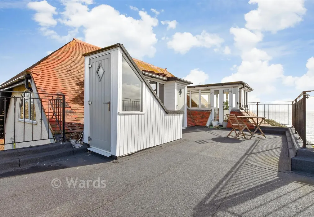 Balcony / Terrace - North Foreland Estate, Broadstairs, Kent - Wards of Kent