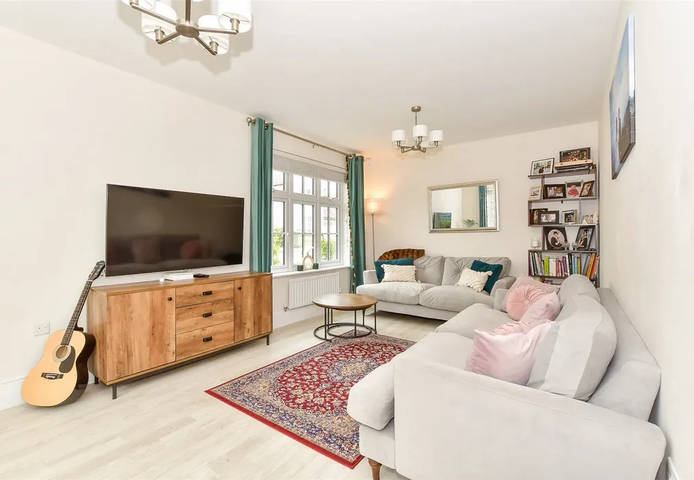 Lounge - Challenger Way, Marden, Marden, Kent - Wards of Kent