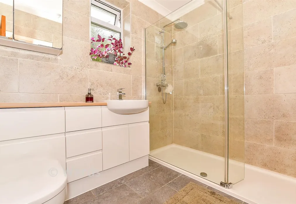 Shower Room - Mitcham Road, Dymchurch, Romney Marsh, Kent - Wards of Kent