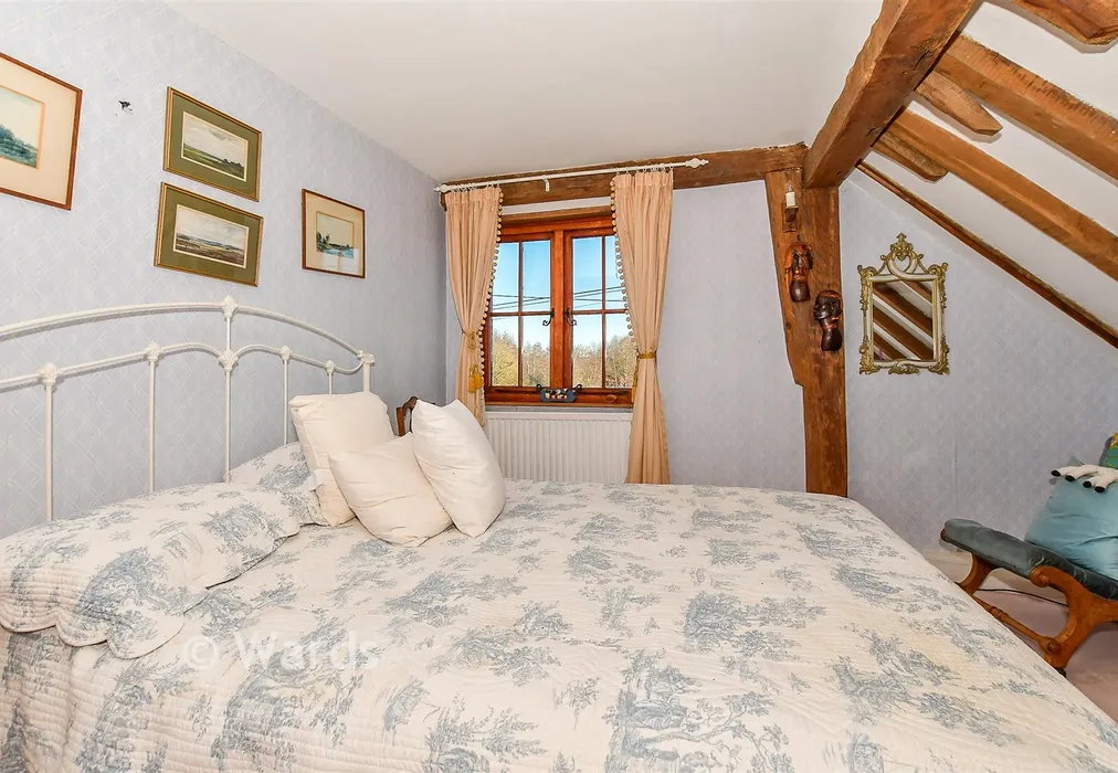Bedroom 2 - Collier Street, Tonbridge, Kent - Wards of Kent