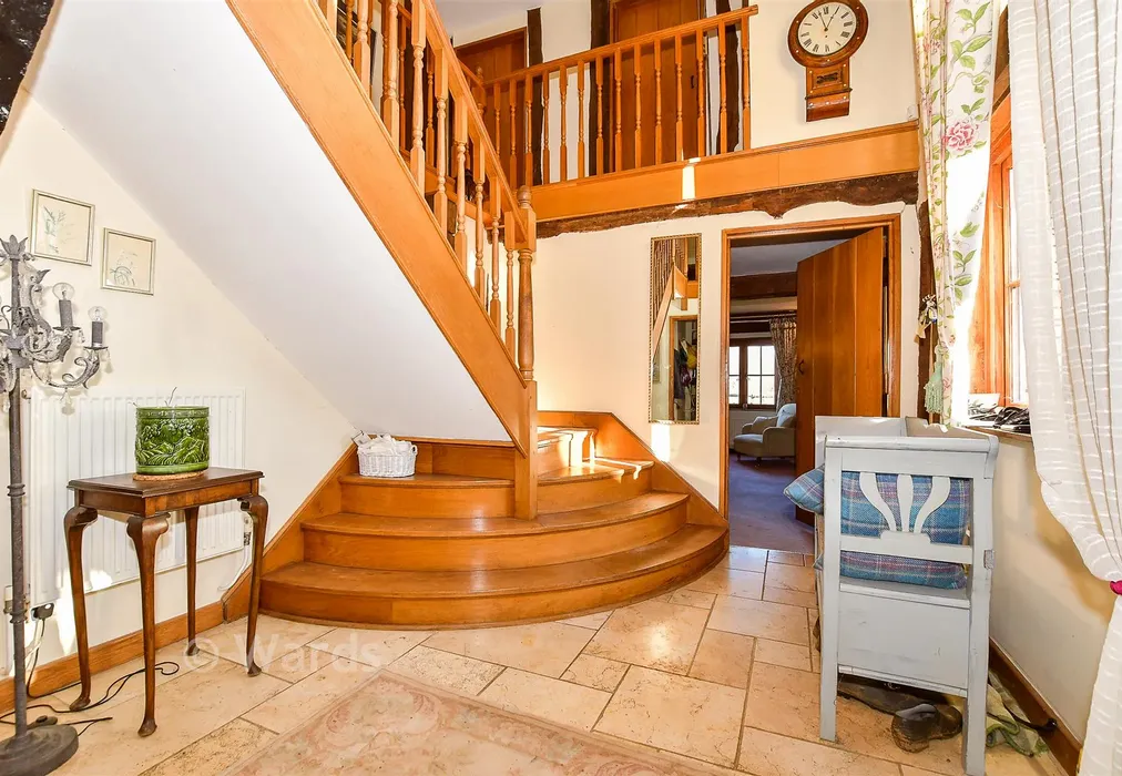 Entrance Hall - Collier Street, Tonbridge, Kent - Wards of Kent