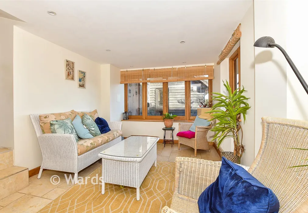 Sun Room - Collier Street, Tonbridge, Kent - Wards of Kent